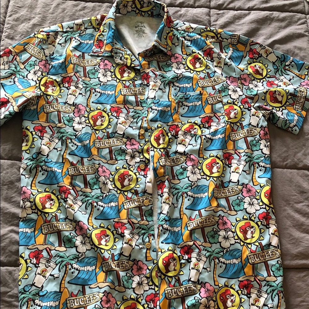 Men's Blue Graphic Camp Shirt bucee’s